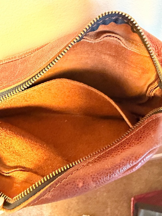 ✨ Portland Leather Goods Camera Bag ✨
Large — Nutmeg “Almost Perfect” Line EUC - Picture 11 of 15